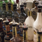 bar à emploi japon elaee communication marketing digital