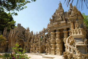 palais facteur cheval lieu insolite à visiter elaee